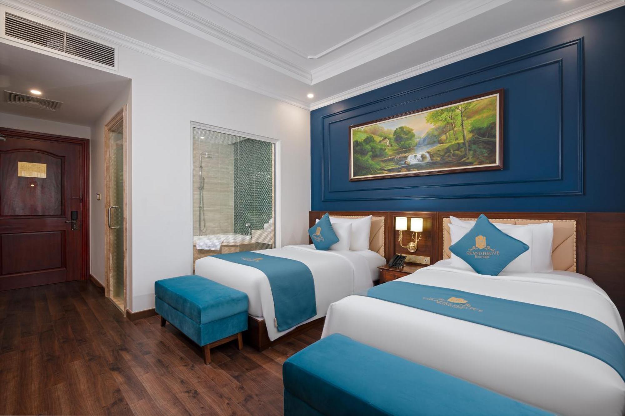 Grand Fleuve Boutique Hotel Ha Long Exterior photo